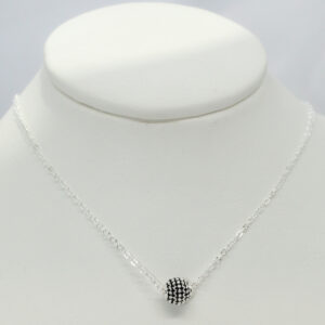 Cadena Dona Negra Cristal
