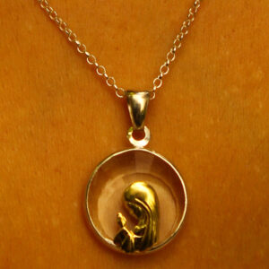 Conjunto CrIstal Virgen Niña Plata y Oro