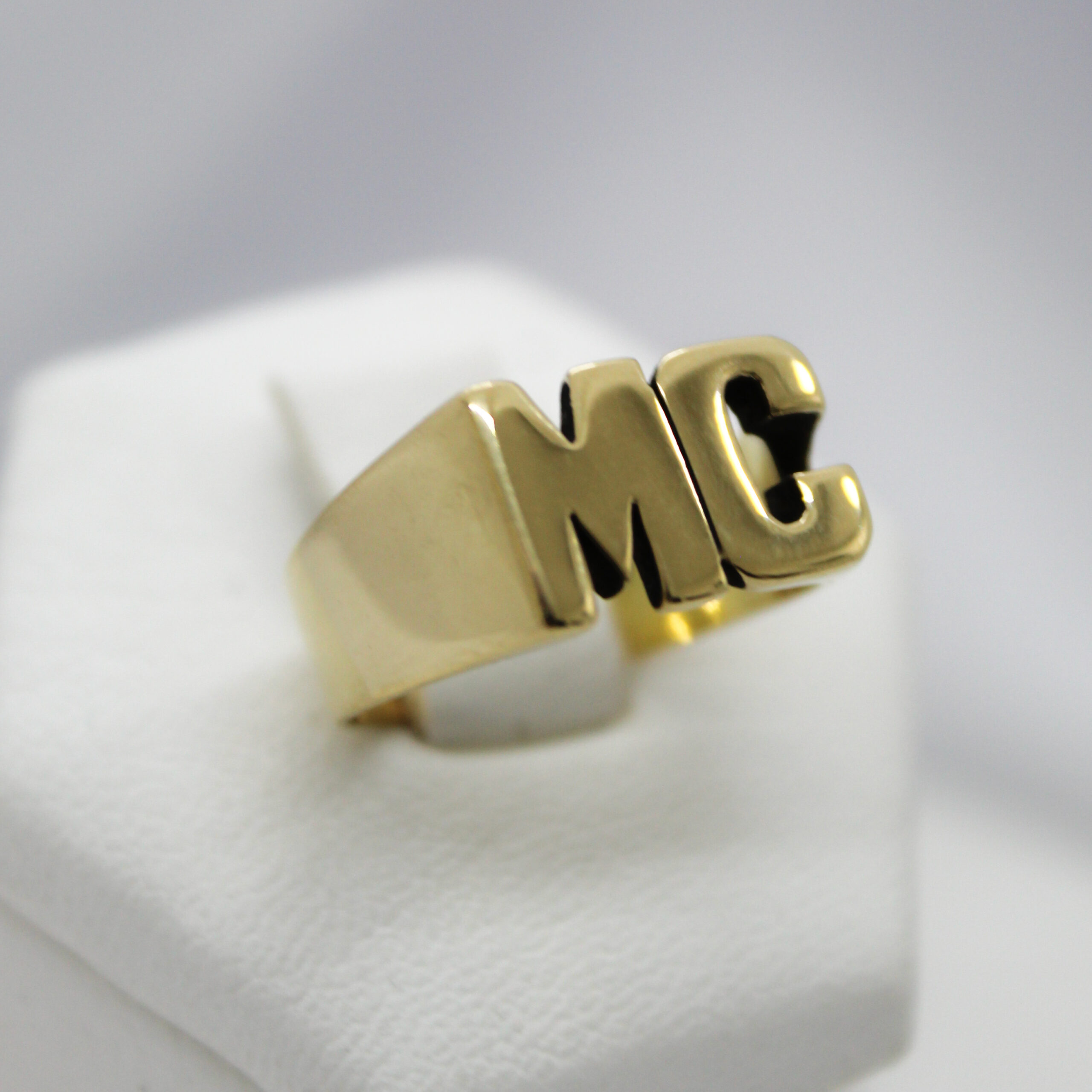 Anillo Doble Inicial Oro 18k